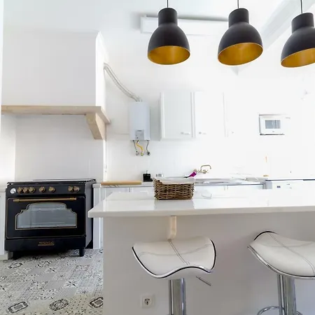 Avenidas Cozy Lägenhet *