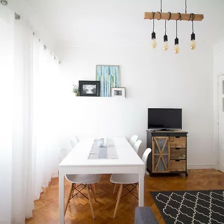 Lägenhet Avenidas Cozy *